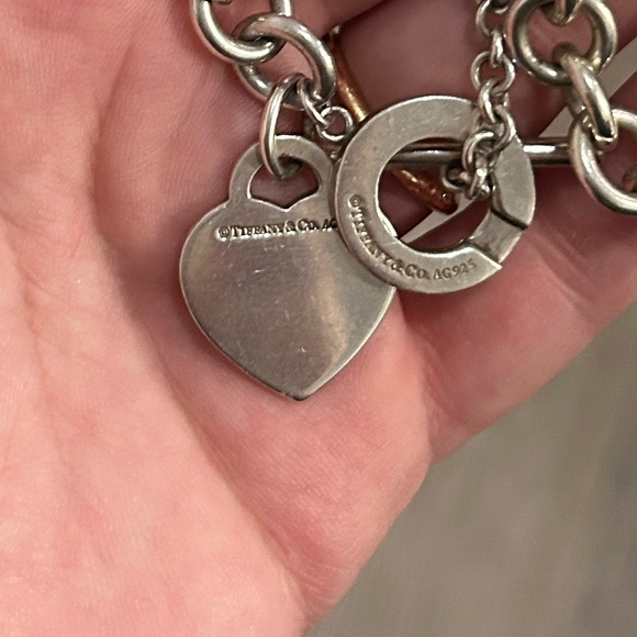 **Mint Condition** Tiffany’s Return to Tiffany’s Heart Necklace - Picture 9 of 9
